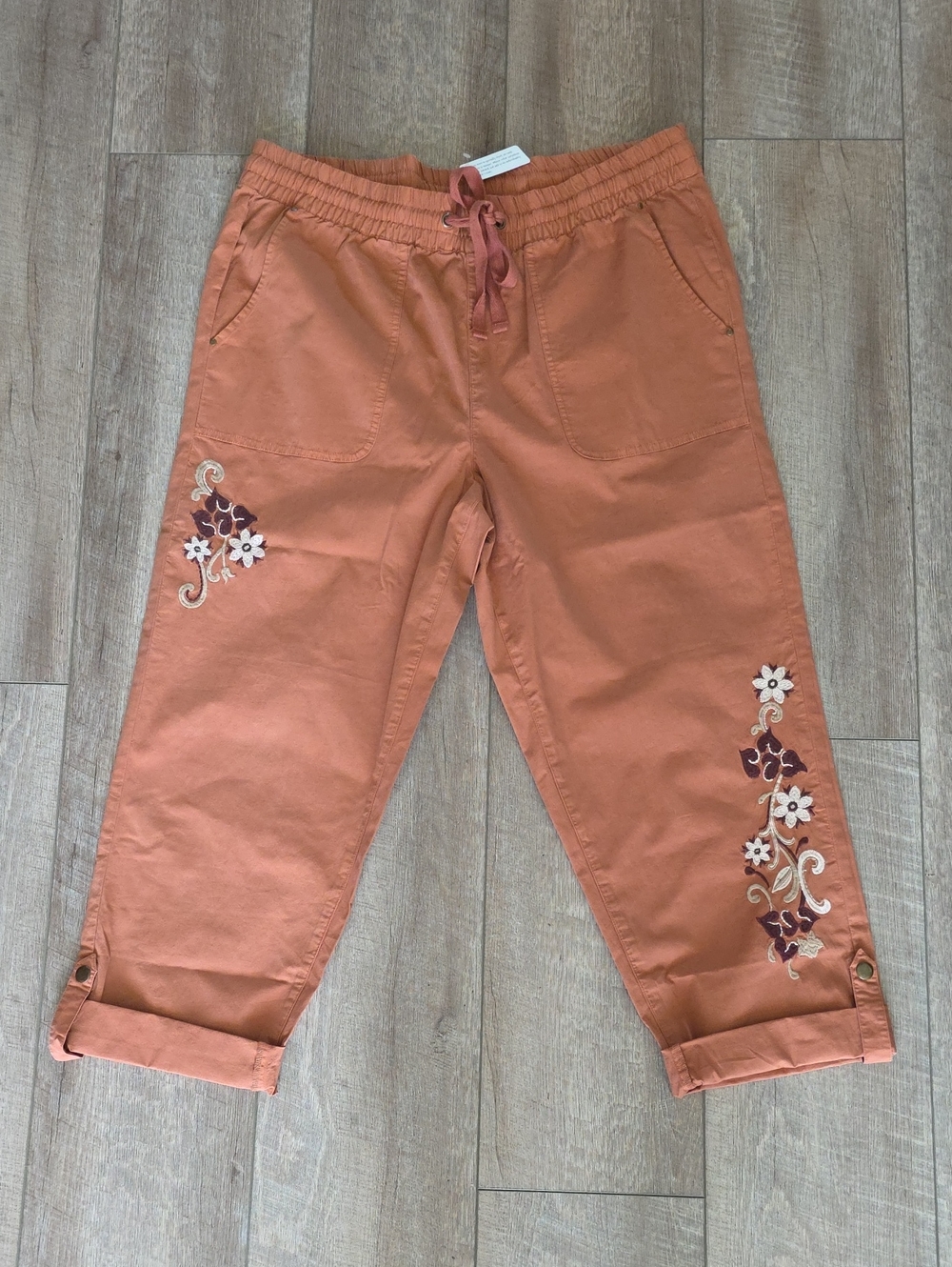 Soft Surroundings Ryanne Embroidered Cropped Pants  Elastic Waist Rust L New